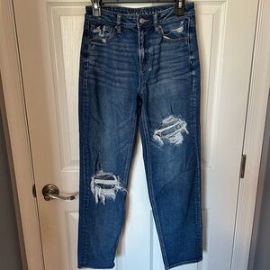 American eagle size 4 long mom jeans